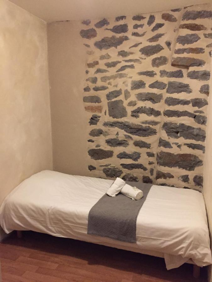 Auberge Les Fontilles Coltines Exteriör bild